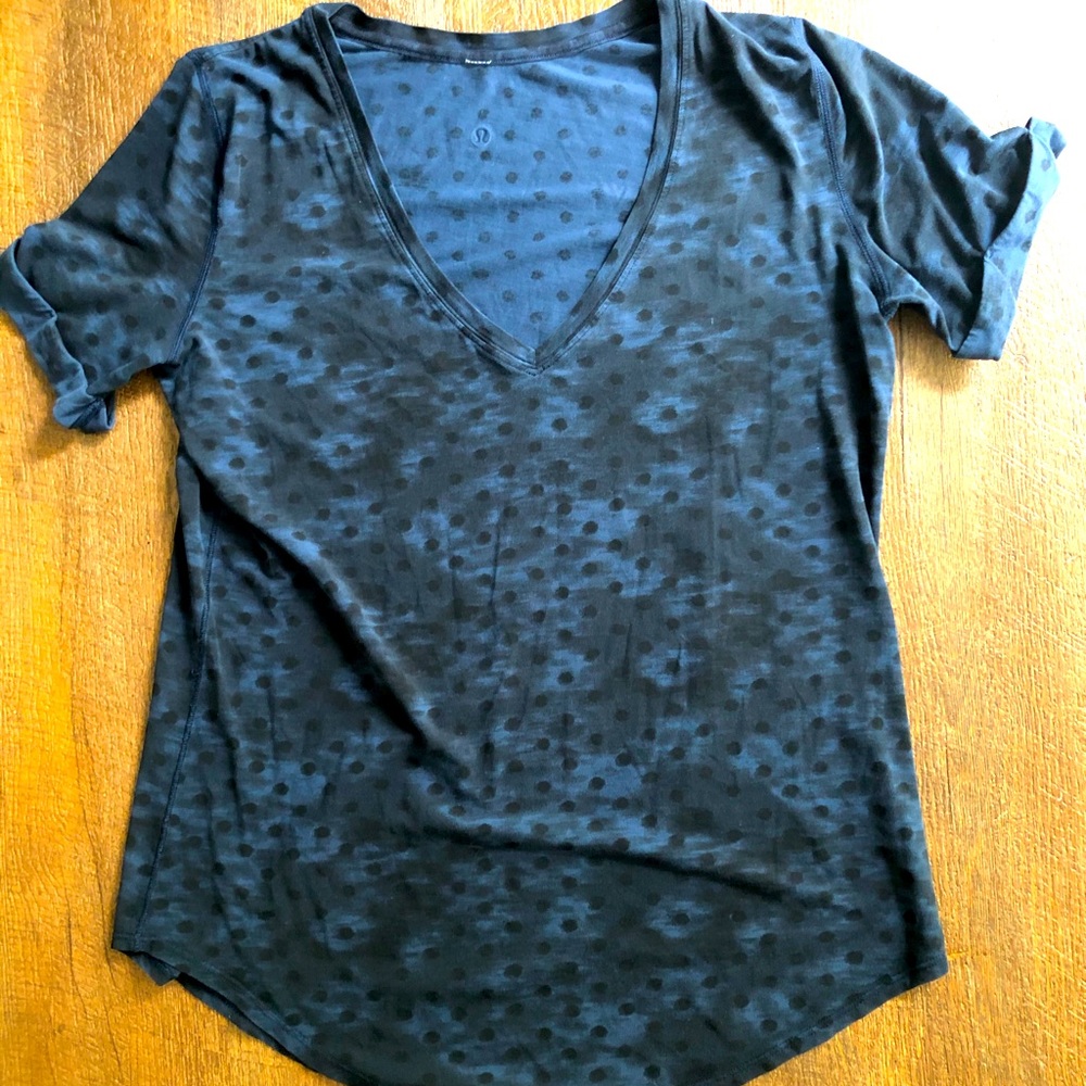 Lululemon Love Short Sleeve V-Neck T-Shirt